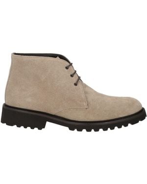 Boemos Ankle Boots - Natural