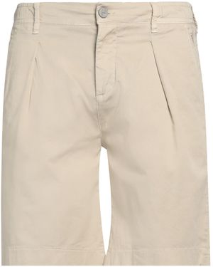 Jeckerson Shorts & Bermuda Shorts - Natural