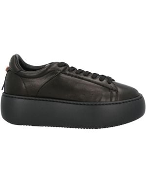 Barracuda Trainers - Black