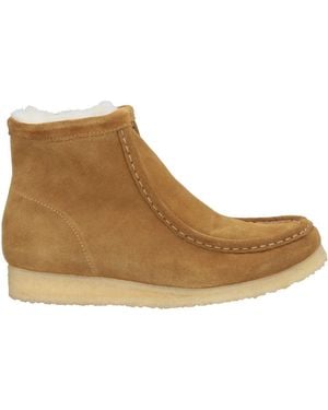 Clarks Ankle Boots - Brown