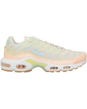 Nike Trainers - White