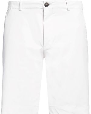 Rrd Shorts & Bermuda Shorts - White