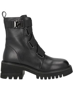 Tosca Blu Ankle Boots - Black