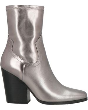 Steve Madden Ankle Boots - Brown
