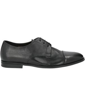 Doucal's Lace-Up Shoes - Black