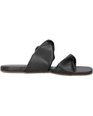 THEMOIRÈ Sandals - Black