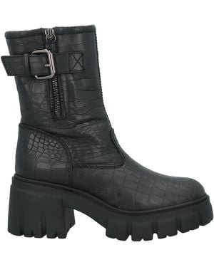 Loriblu Ankle Boots - Black