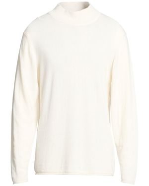 Officina 36 Turtleneck - White