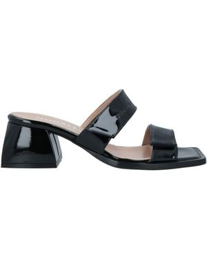 NODALETO Sandals - Black