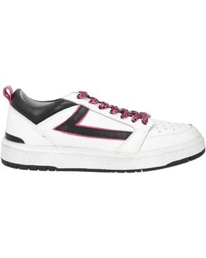 HTC Trainers - White