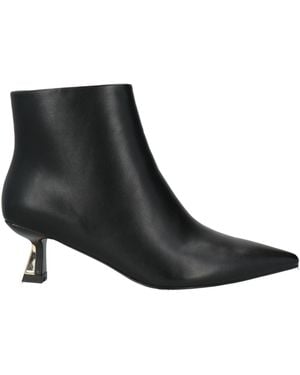 Exe' Ankle Boots - Black