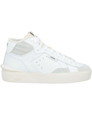 Strype Sneakers - White