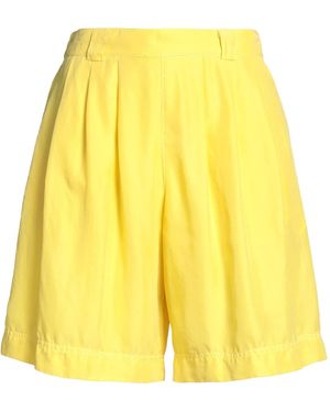 Fedeli Shorts & Bermuda Shorts Silk - Yellow