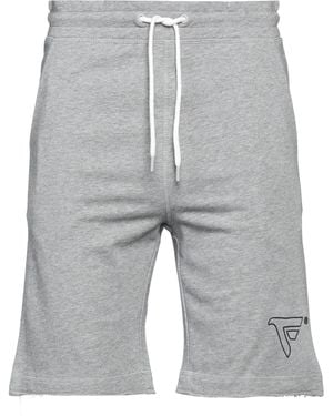 Fred Mello Shorts & Bermuda Shorts - Gray