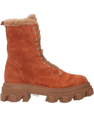Tory Burch Ankle Boots - Brown
