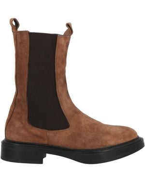 Veni Shoes Ankle Boots - Brown
