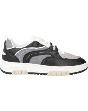 STREIM Sneakers - White