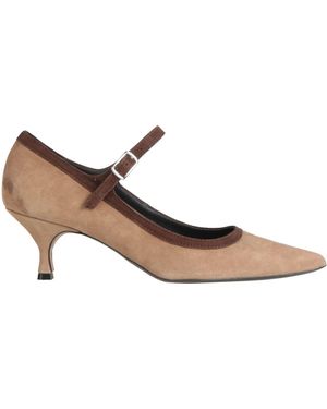 Ovyè Sand Pumps Leather - Brown