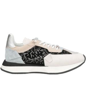 Nila & Nila Trainers - White