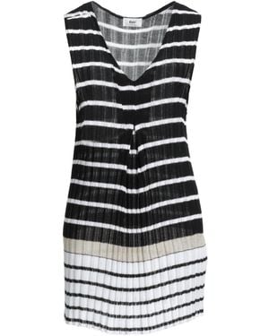 B.yu Top - Black