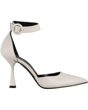 Nila & Nila Ivory Court Shoes Goat Skin - White