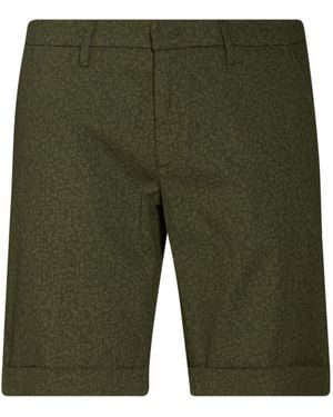 BRO-SHIP Shorts & Bermuda Shorts - Green