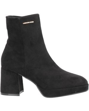 Gattinoni Ankle Boots - Black
