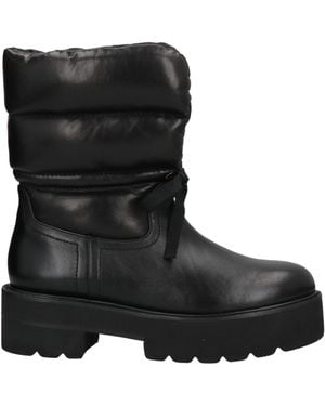 Stuart Weitzman Ankle Boots - Black