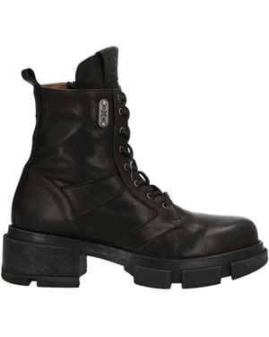 Stivali O.x.s. da donna Sconto online fino al 26 Lyst