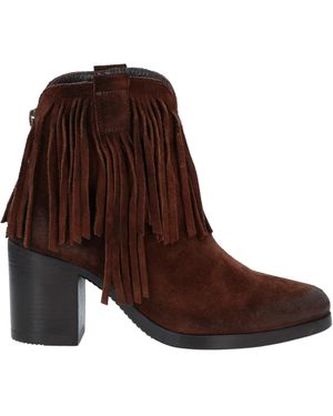 Strategia Ankle Boots - Brown