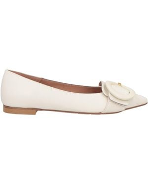 J.A.P. JOSE ANTONIO PEREIRA Cream Loafers Kidskin - Natural