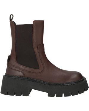Vic Matié Ankle Boots - Brown