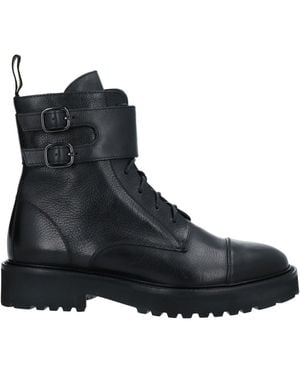 Doucal's Ankle Boots - Black