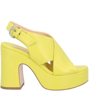Agl Attilio Giusti Leombruni Sandals Leather - Yellow