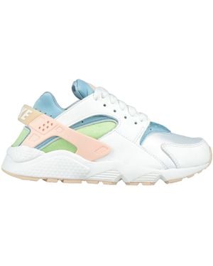 Nike Trainers - White