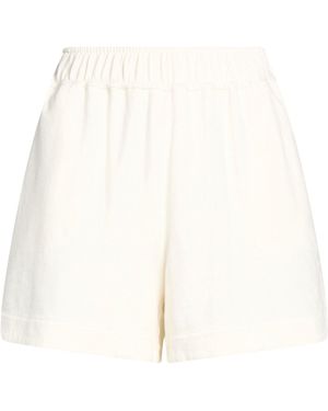 Brunello Cucinelli Shorts E Bermuda - Bianco