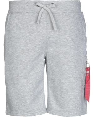 Alpha Industries Shorts & Bermuda Shorts - Gray