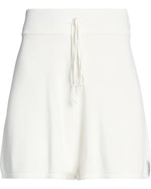 hinnominate Shorts & Bermuda Shorts - White