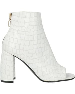 Stella McCartney Ankle Boots - White