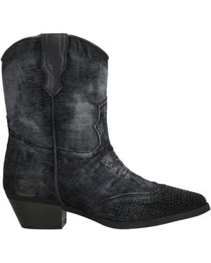 Zoe Ankle Boots - Black