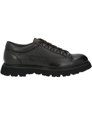 Doucal's Lace-Up Shoes - Black