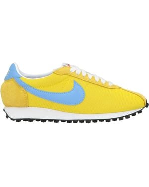 Nike Trainers - Yellow