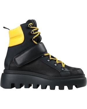 Vic Matié Ankle Boots - Black