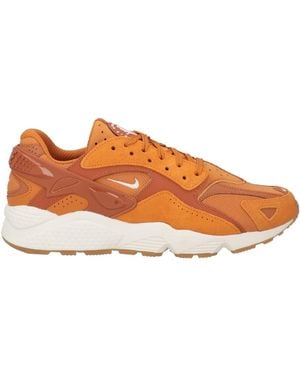 Nike Sneakers - Orange