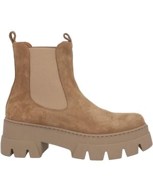 Ennequadro Ankle Boots - Brown