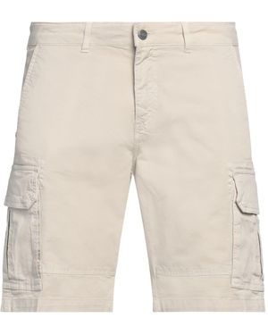 Colmar Shorts & Bermuda Shorts - Natural