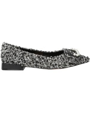 Tosca Blu Ballet Flats - Gray
