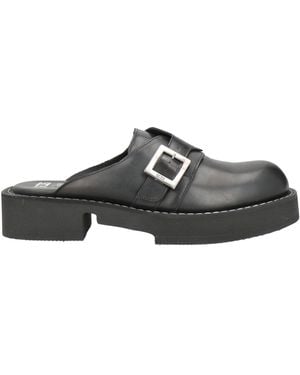 GCDS x CLARKS Mules & Clogs - Black