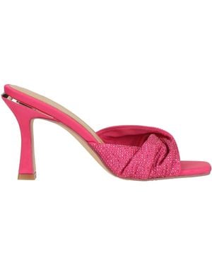 Alma En Pena. Sandals - Pink