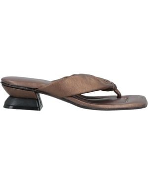 Momoní Thong Sandal - Brown
